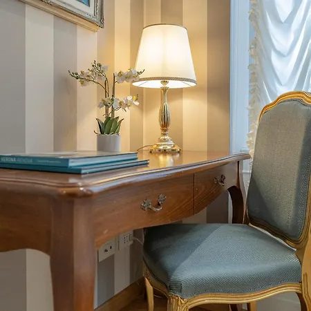 Palazzo Monga Boutique Guesthouse-2